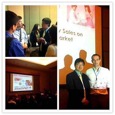 鉆石小鳥全球裸鉆資源&原石采購部總監(jiān)王挹純在香港珠寶展專業(yè)論壇上就“如何在中國電子商務(wù)市場快速運(yùn)營一個(gè)成功的珠寶品牌”進(jìn)行了演講。