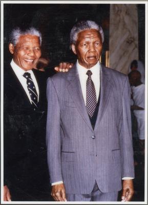 1991年4月，曼德拉先生在倫敦為<br />自己的蠟像揭幕