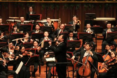 音樂(lè)會(huì)由華人著名指揮家呂嘉揮棒，國(guó)家大劇院管弦樂(lè)團(tuán)傾情演奏